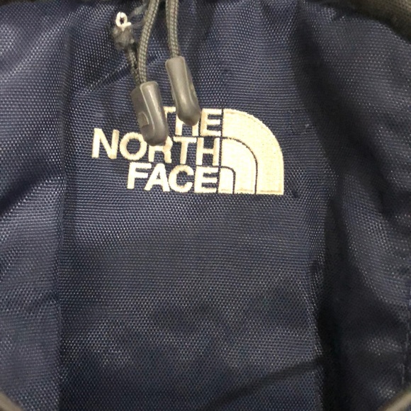 The North Face Slingshot Backpack - Picture 6 of 7